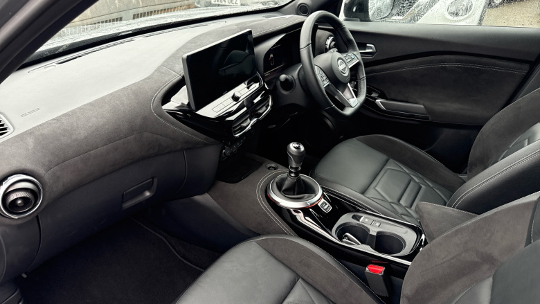 Nissan Juke 1.0 DiG-T Tekna+ 5dr Petrol Hatchback